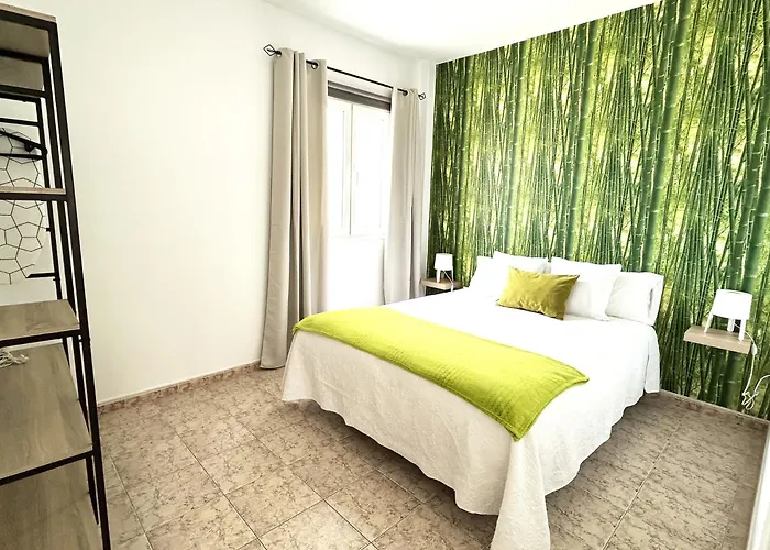 Mahostly Apartamento Comillas Ph